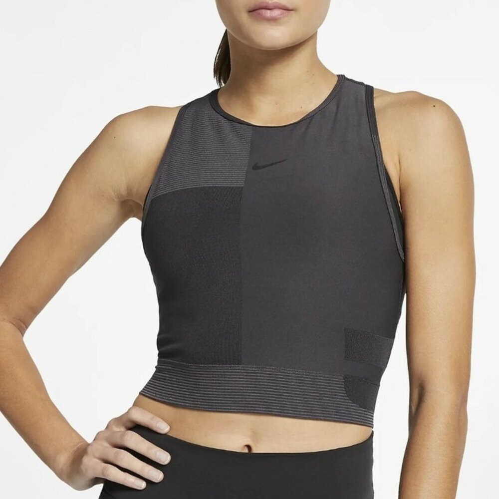 Nike Pro HyperCool Tech Pack Cutout Top AR6706-080 Thunder Grey XS